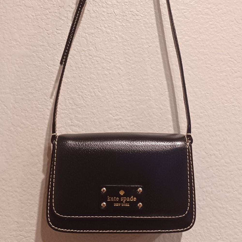Kate Spade Logo Black Pebbled Leather Crossbody Bag Flap Purse Wellesley Flynn